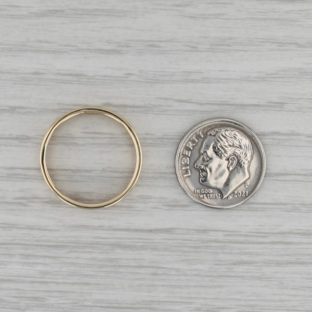 Classic Women's Wedding Band 14k Yellow Gold Size 7.25 Ring Stackable