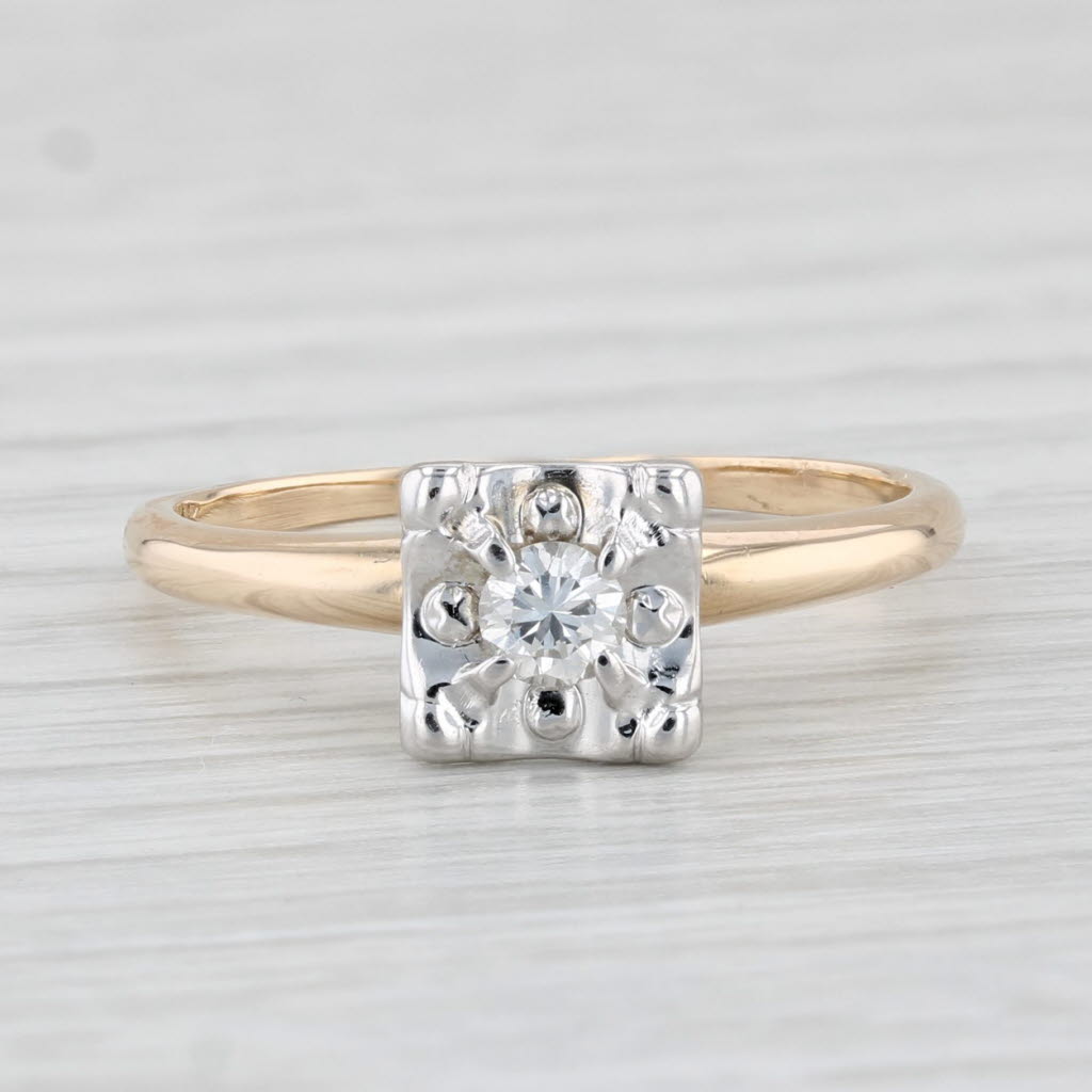 Light Gray Vintage 0.15ct VS2 Diamond Solitaire Engagement Ring 14k Gold Size 7.25