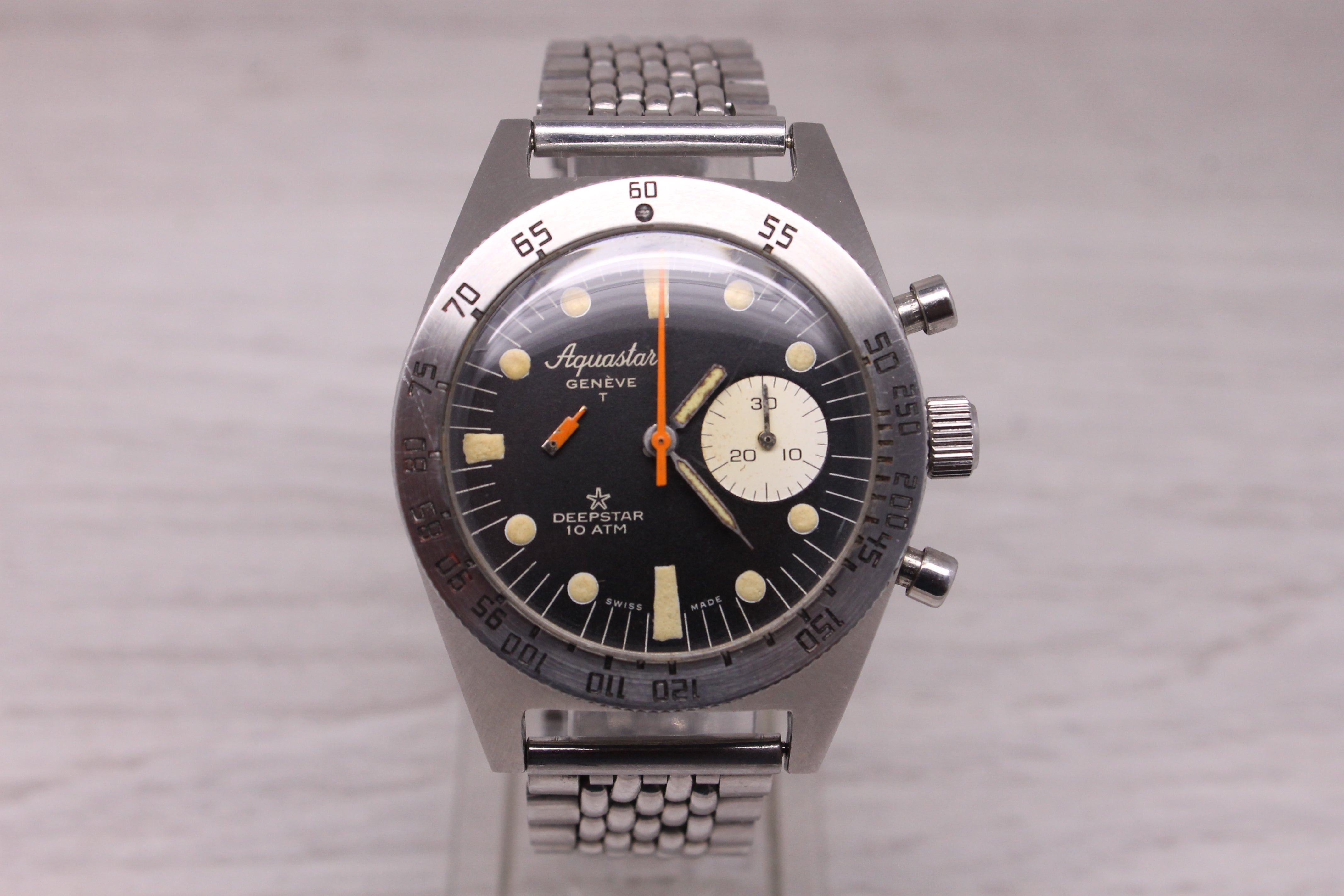Vintage c.1970 Aquastar Deepstar Mens 38mm Steel Chronograph Watch Valjoux 92
