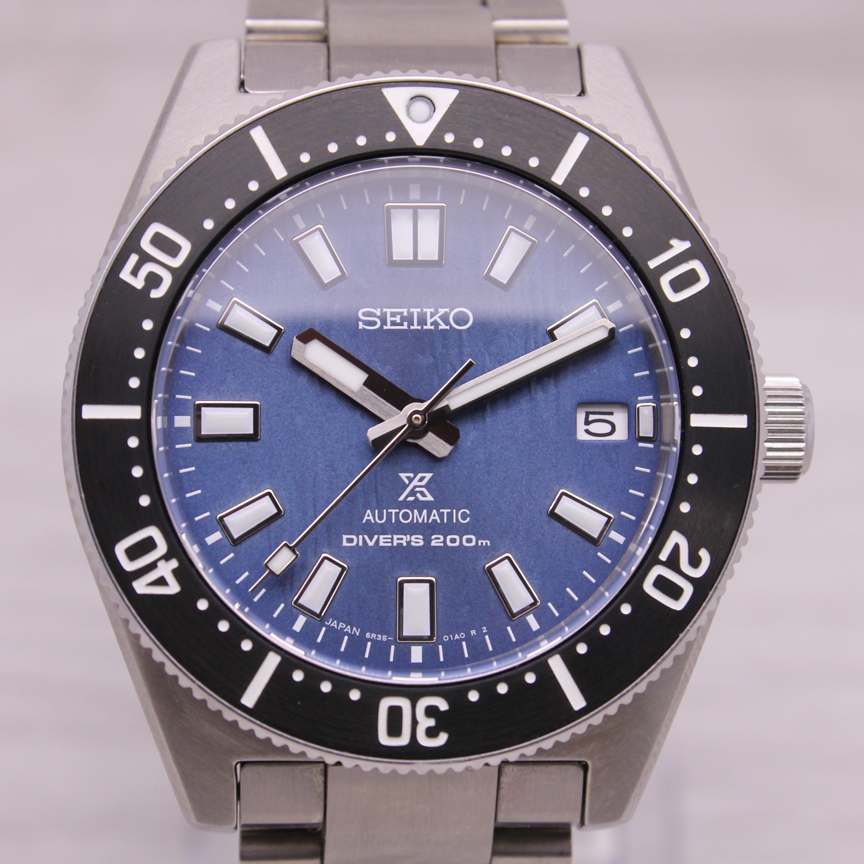 Gray Seiko Prospex SPB297 Mens 40mm Stainless Steel Blue 1965 Divers Watch Box & Tag