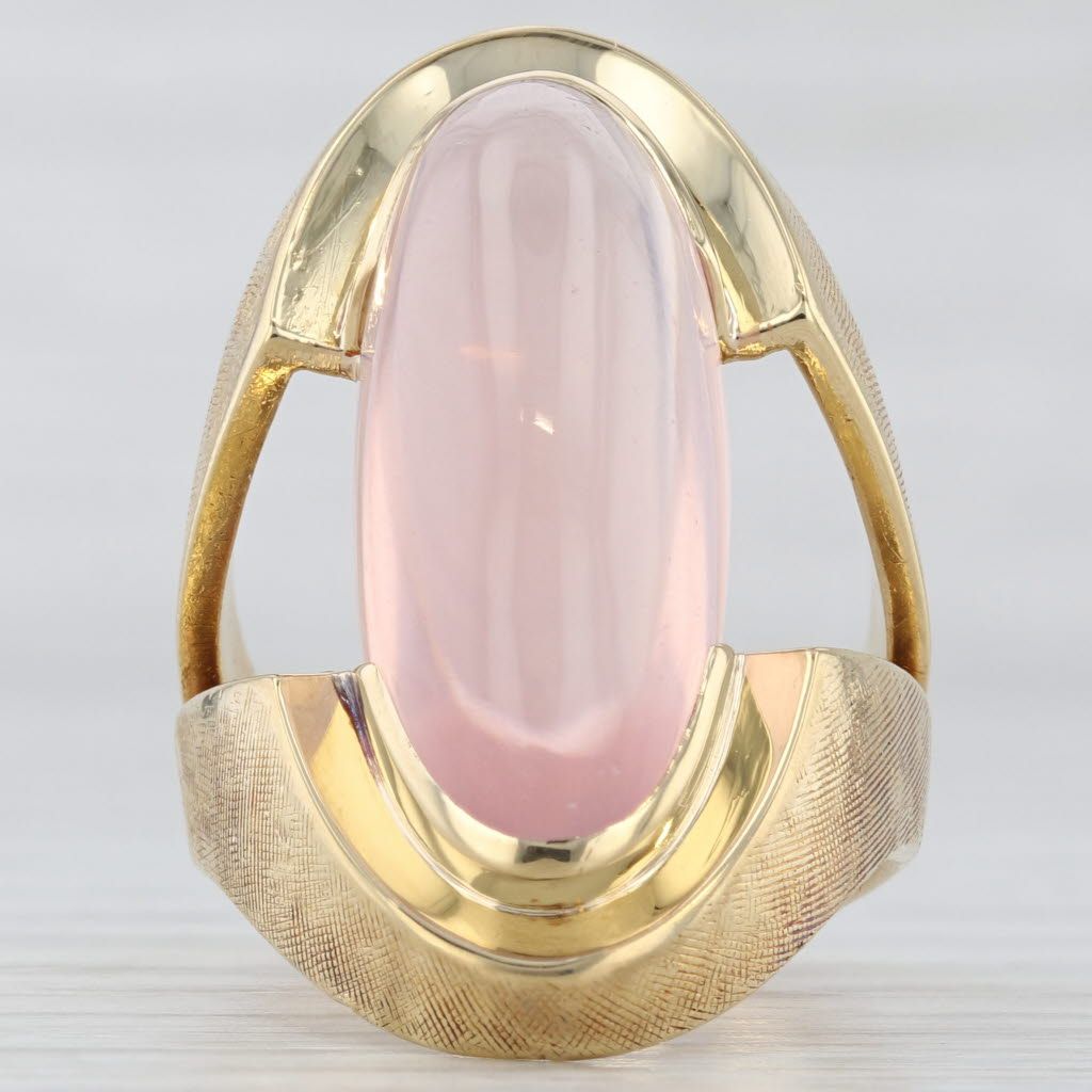 Light Gray Vintage Pink Rose Quartz Oval Cabochon Ring 18k Yellow Gold Size 6.75