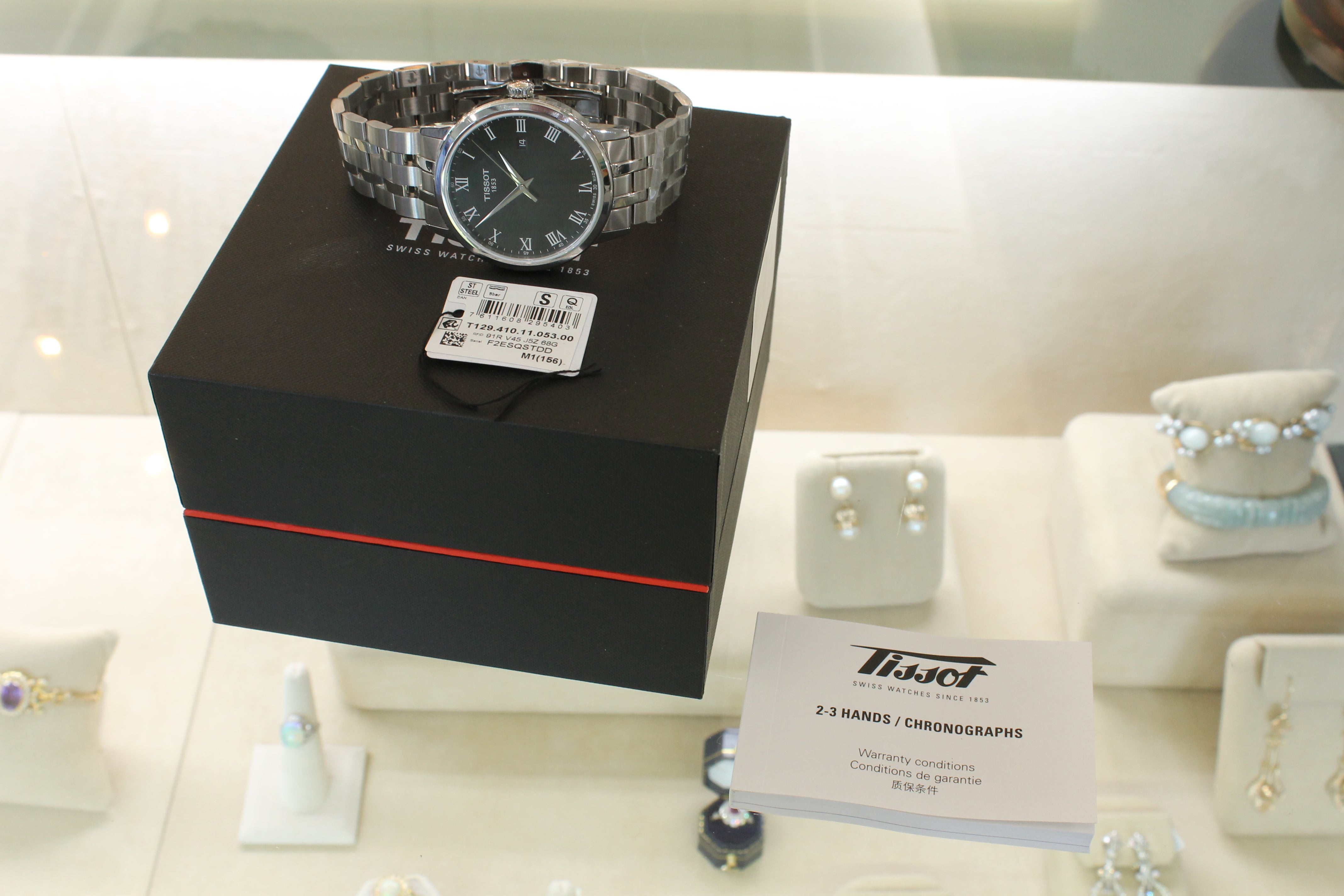 Tissot Classic Dream Mens Quartz Watch 42mm Steel Swiss Date T129410A Box