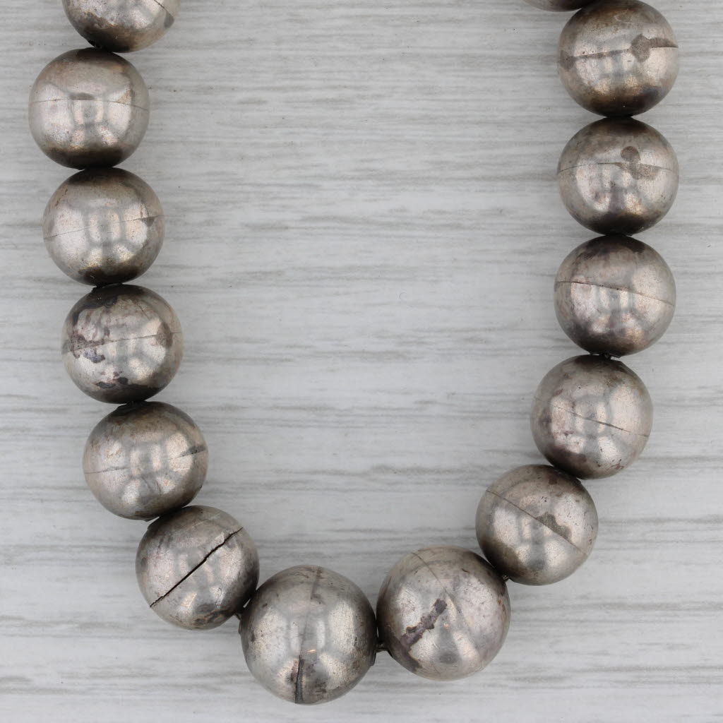 Dark Gray Vintage Navajo Pearls Necklace Sterling Silver Tapering Beads 14.5"