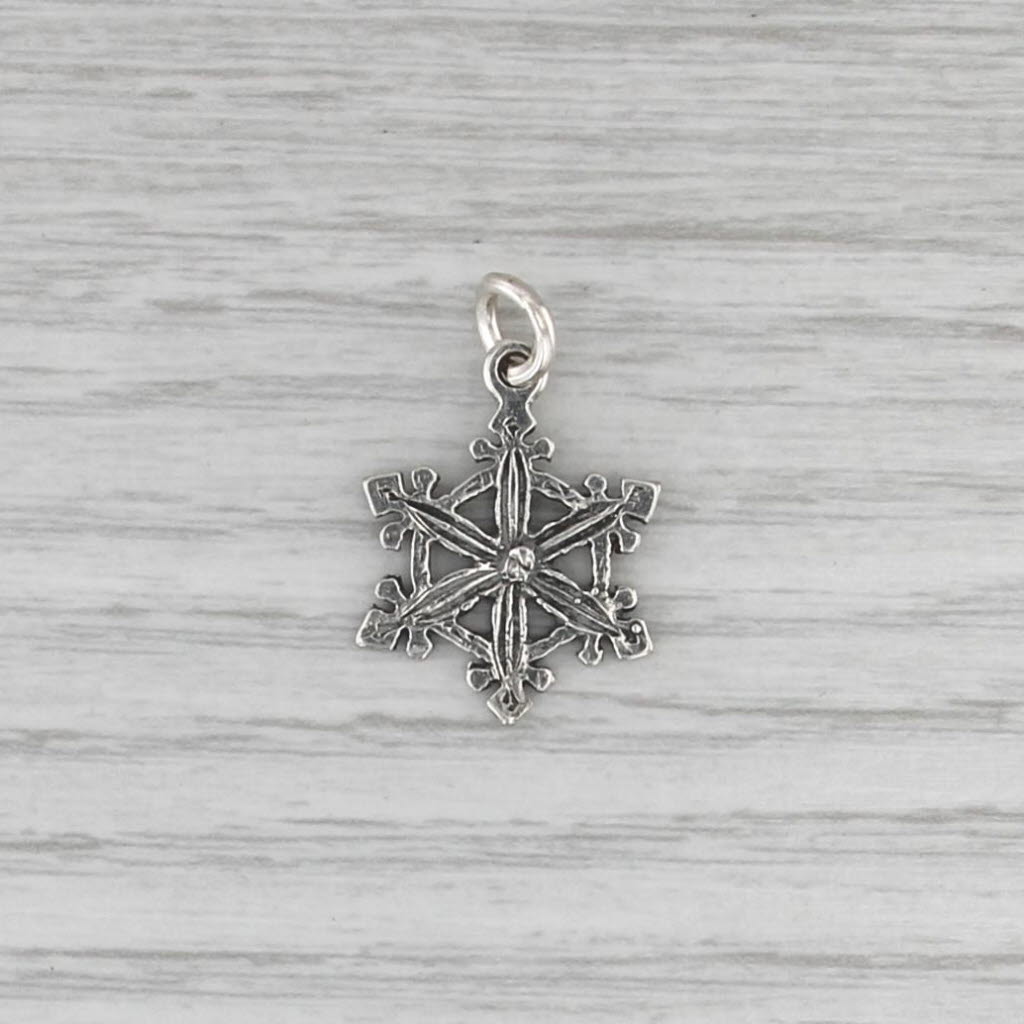 New Sterling Silver 925 Snowflake Charm Winter Holiday Snow Star Pendant