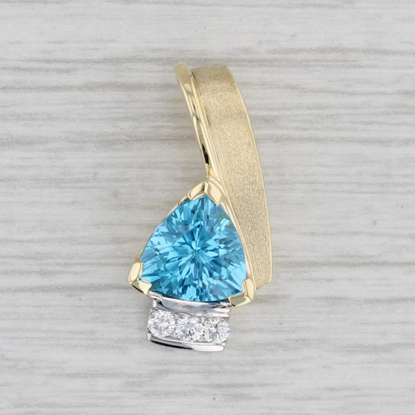 2.29ctw Trillion Blue Topaz Diamond Pendant 14k Yellow Gold