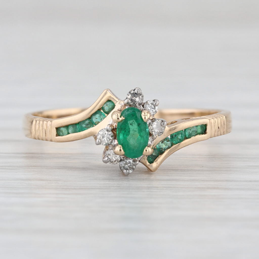 0.39ctw Emerald Diamond Bypass Ring 14k Yellow Gold Size 8.5