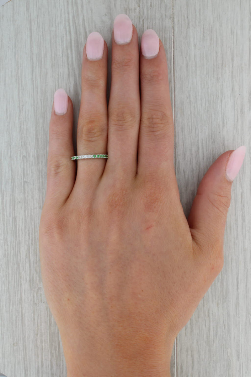 Dark Gray 0.22ctw Diamond Green Garnet Ring 14k White Gold Size 7.25 Stackable Band