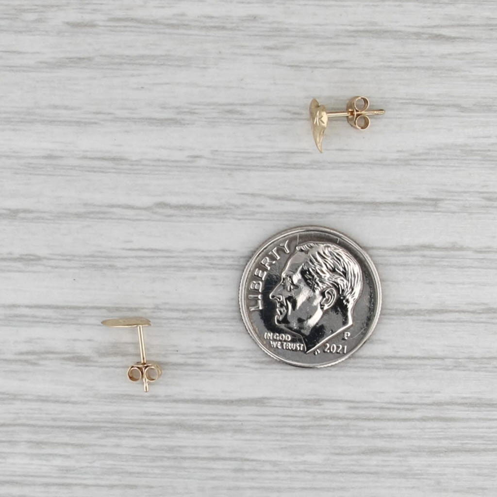Small Flower Etched Heart Stud Earrings 14k Yellow Gold