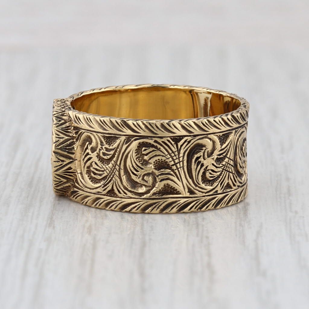 Gucci Arabesque Ring 18k Yellow Gold Ornate Floral Band
