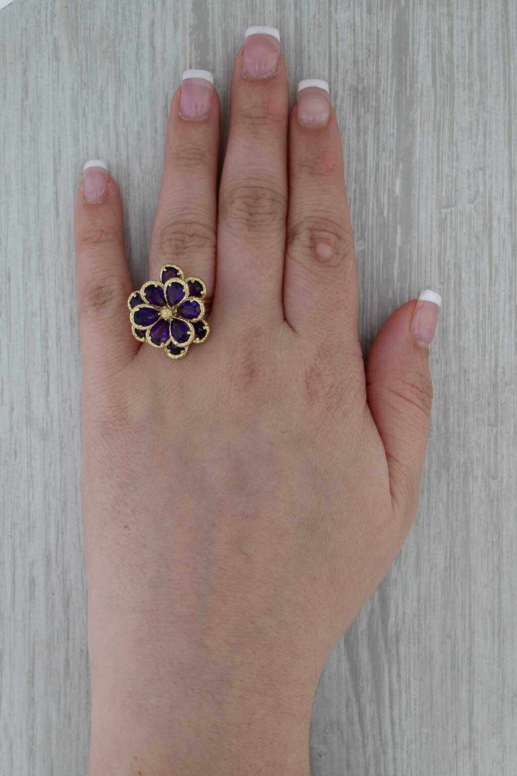 8.10ctw Amethyst Flower Cluster Ring 18k Yellow Gold Size 7.5 Cocktail