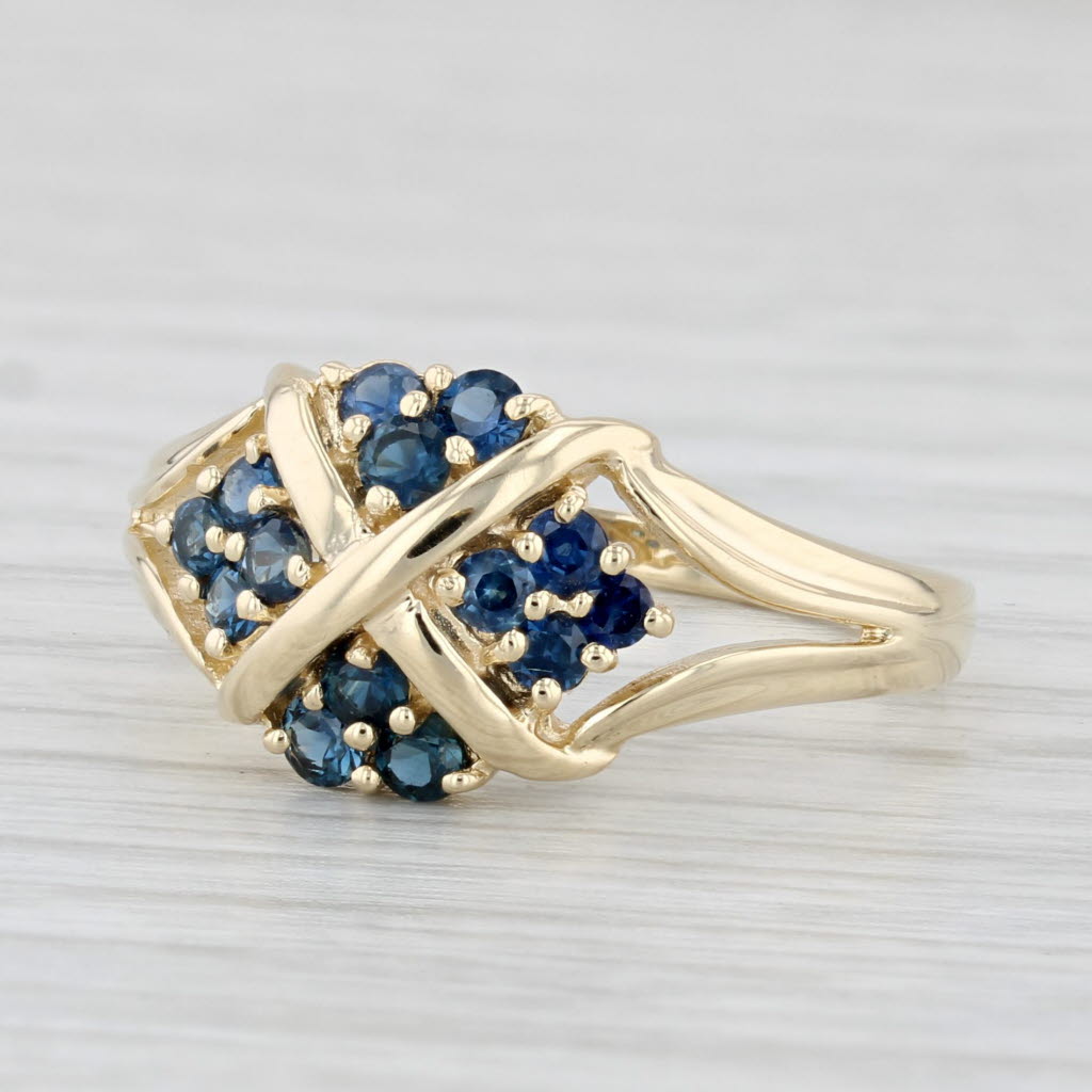 Light Gray 0.70ctw Blue Sapphire Flower Cluster Ring 14k Yellow Gold Size 8.25