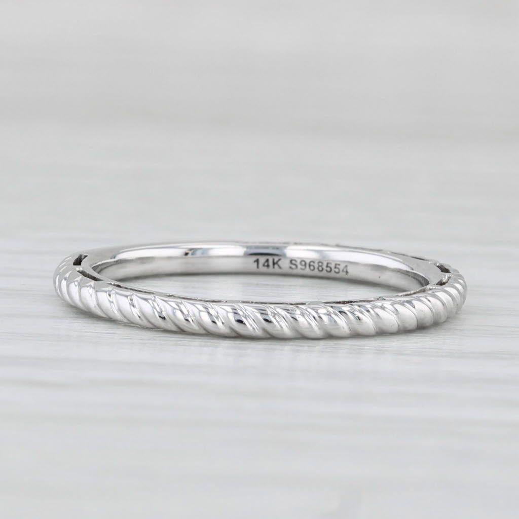 Light Gray Gabriel & Co Ring 14k White Gold Size 6.5 Twist Stackable Wedding Band