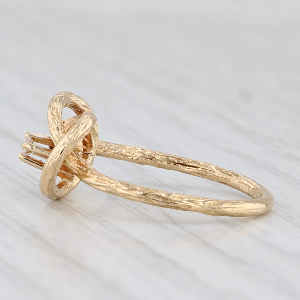 Light Gray Diamond Pretzel Knot Ring 18k Yellow Gold Size 5 Woodgrain Pattern