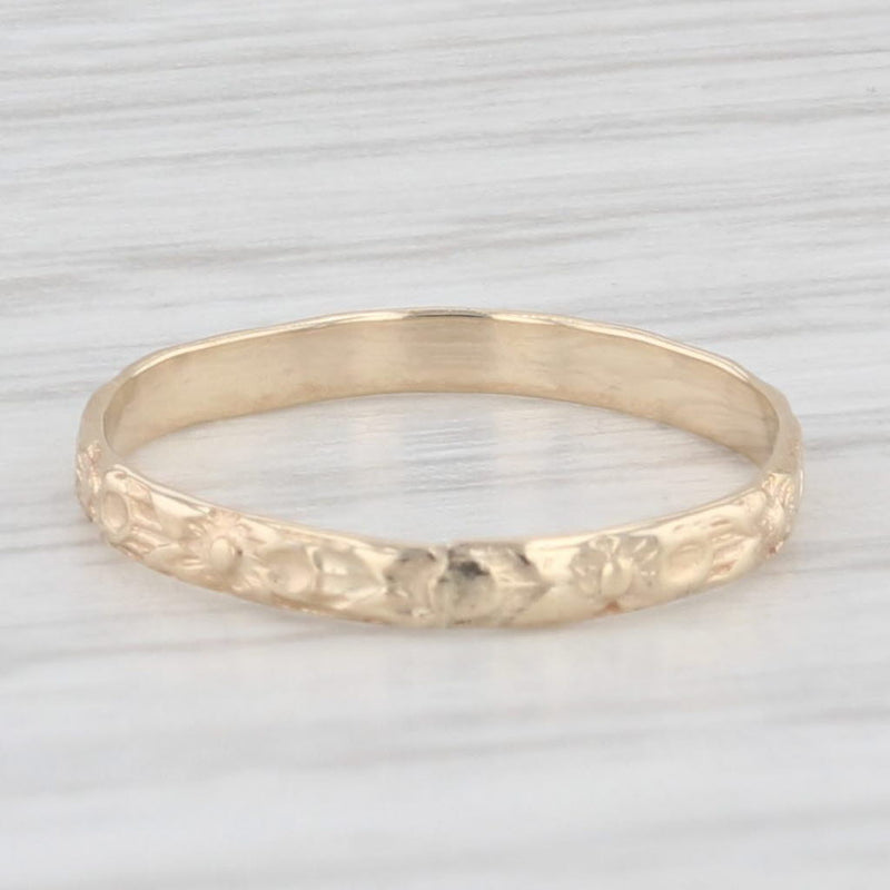 Vintage Floral Etched Band 10k Yellow Gold Baby Ring Keepsake