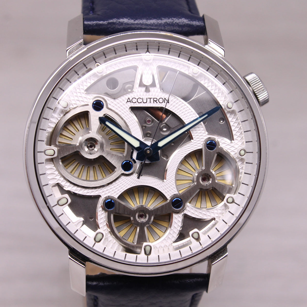 Bulova Accutron Electrostatic Spaceview Evolution Blue 43.5mm 26A209 Box & More