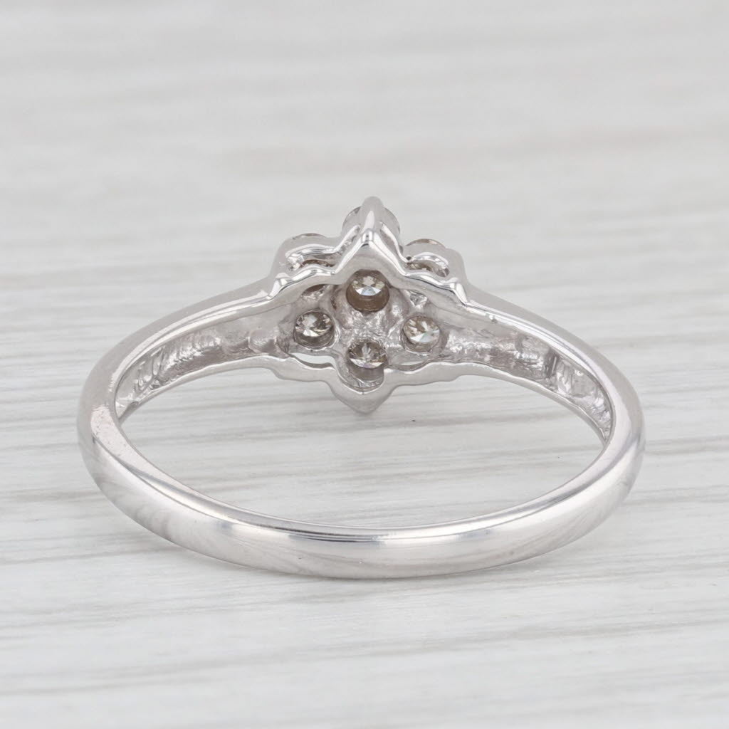 Light Gray 0.20ctw Diamond Flower Ring 14k White Gold Size 6.75