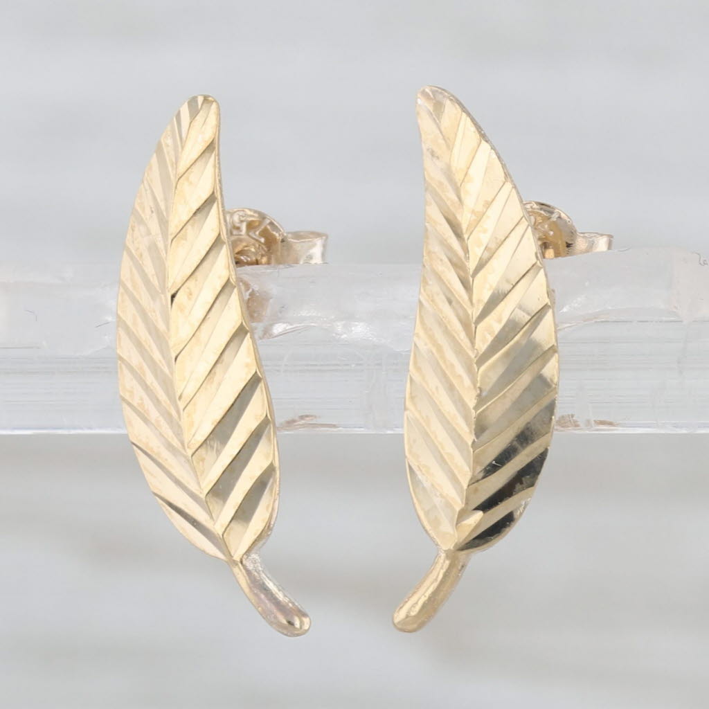 Small Leaf Stud Earrings 18k Yellow Gold