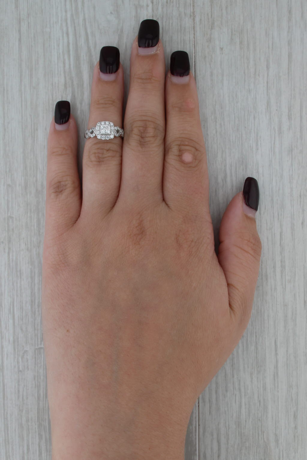 0.87ctw Princess Diamond Halo Engagement Ring 14k White Gold Size 4.25