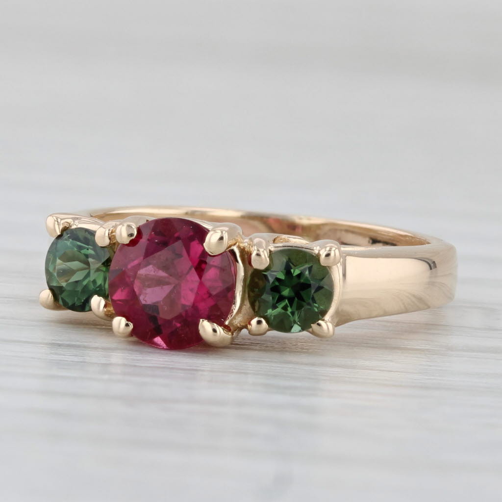 Light Gray 1.51ctw 3-Stone Rubellite Green Tourmaline Ring 14k Yellow Gold Size 5.25