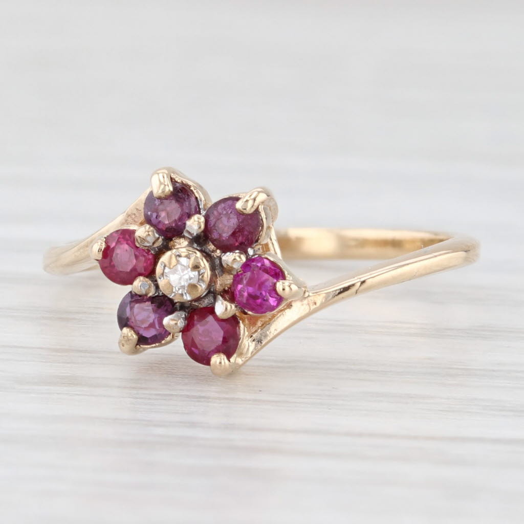Light Gray 0.25ctw Ruby Diamond Flower Ring 10k Yellow Gold Size 6 July Birthstone