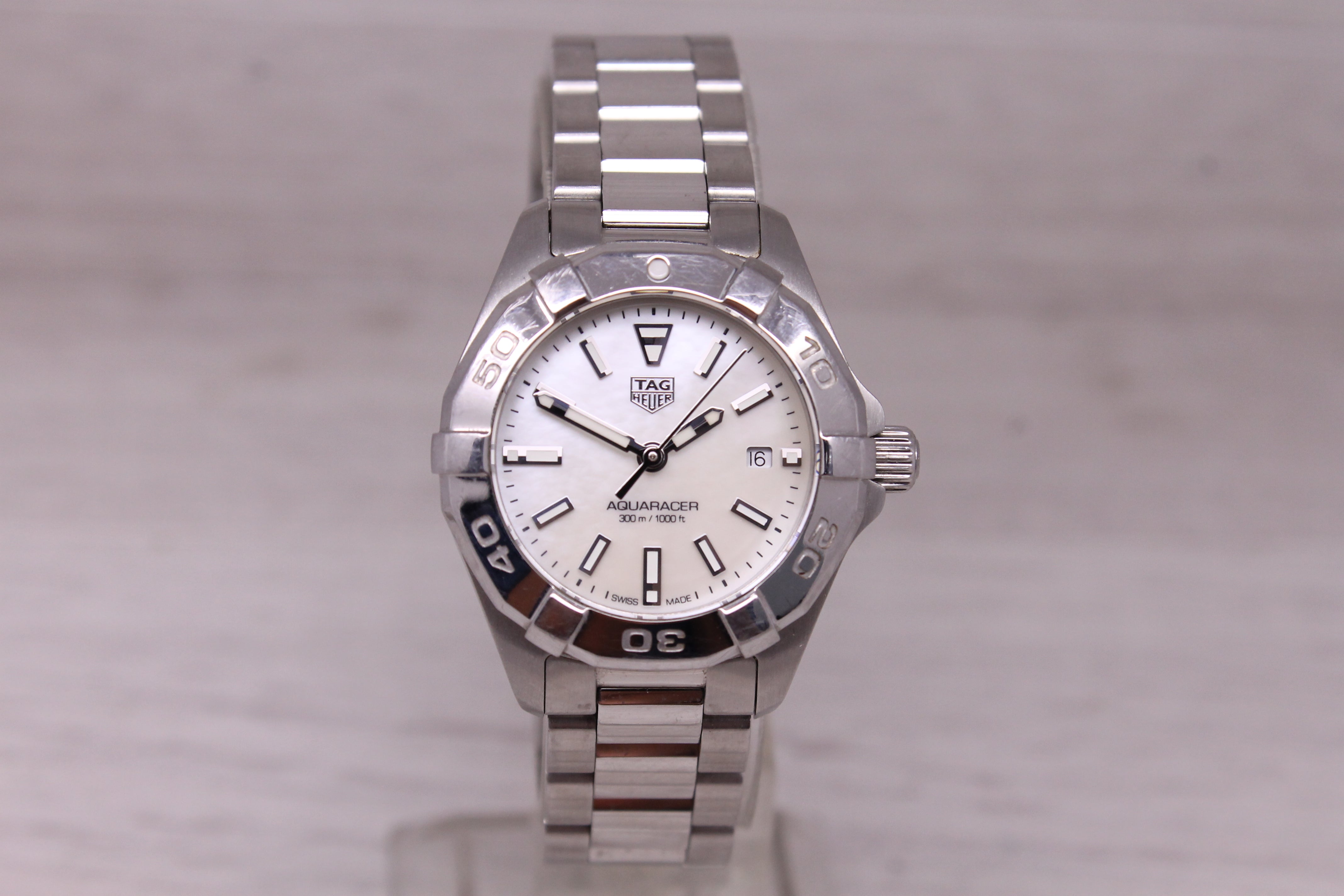 Tag Heuer Ladies Aquaracer Quartz Watch 27.5mm WBD1411 MOP Dial Swiss Date Box