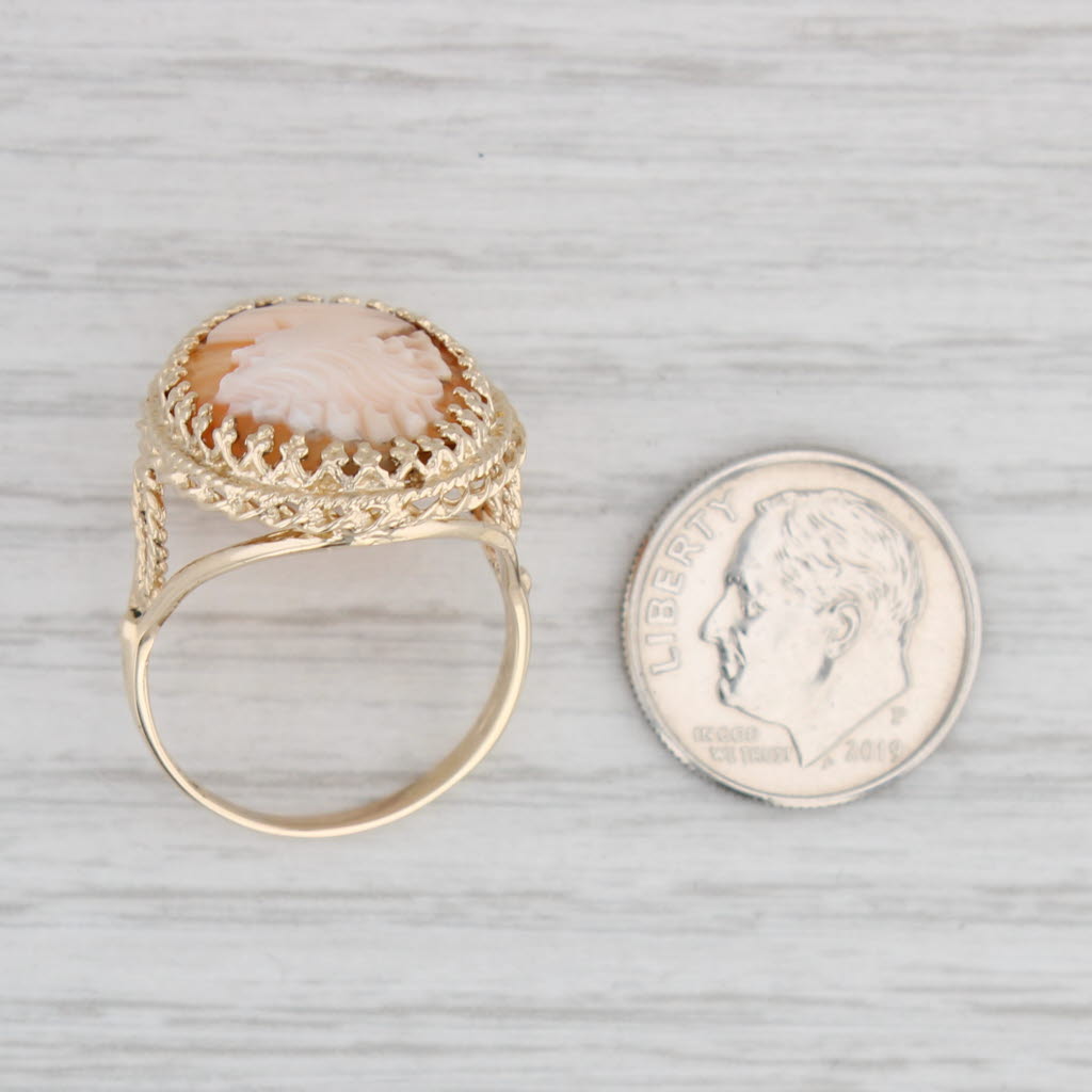 Light Gray Shell Cameo Ring 14k Yellow Gold Size 8.5 Oval Carved Figural Vintage