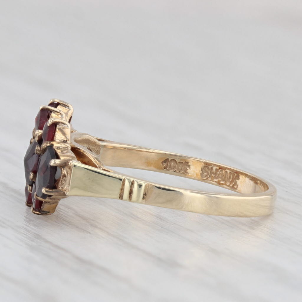 Light Gray Vintage 1.70ctw Garnet Cluster Ring 10k Yellow Gold Size 6