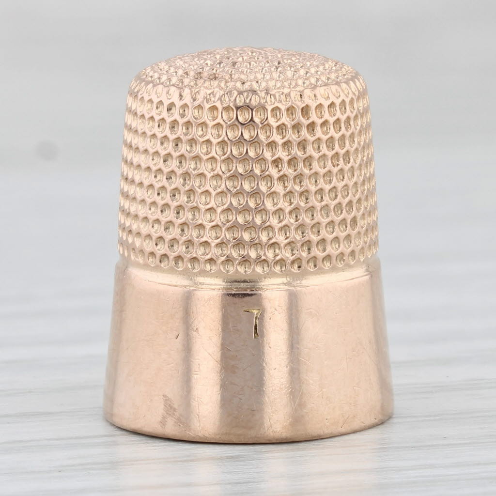 Light Gray Antique Simons Bros Size 7 Thimble 14k Yellow Gold Engraved Sewing