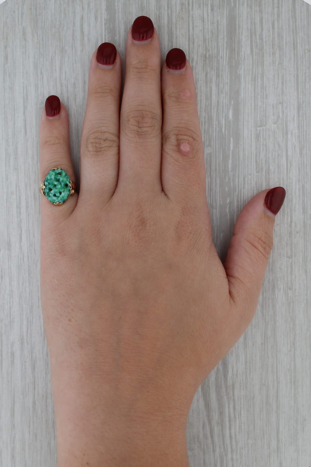 Vintage Pierced Marbled Green Glass Ring 10k Gold Filled