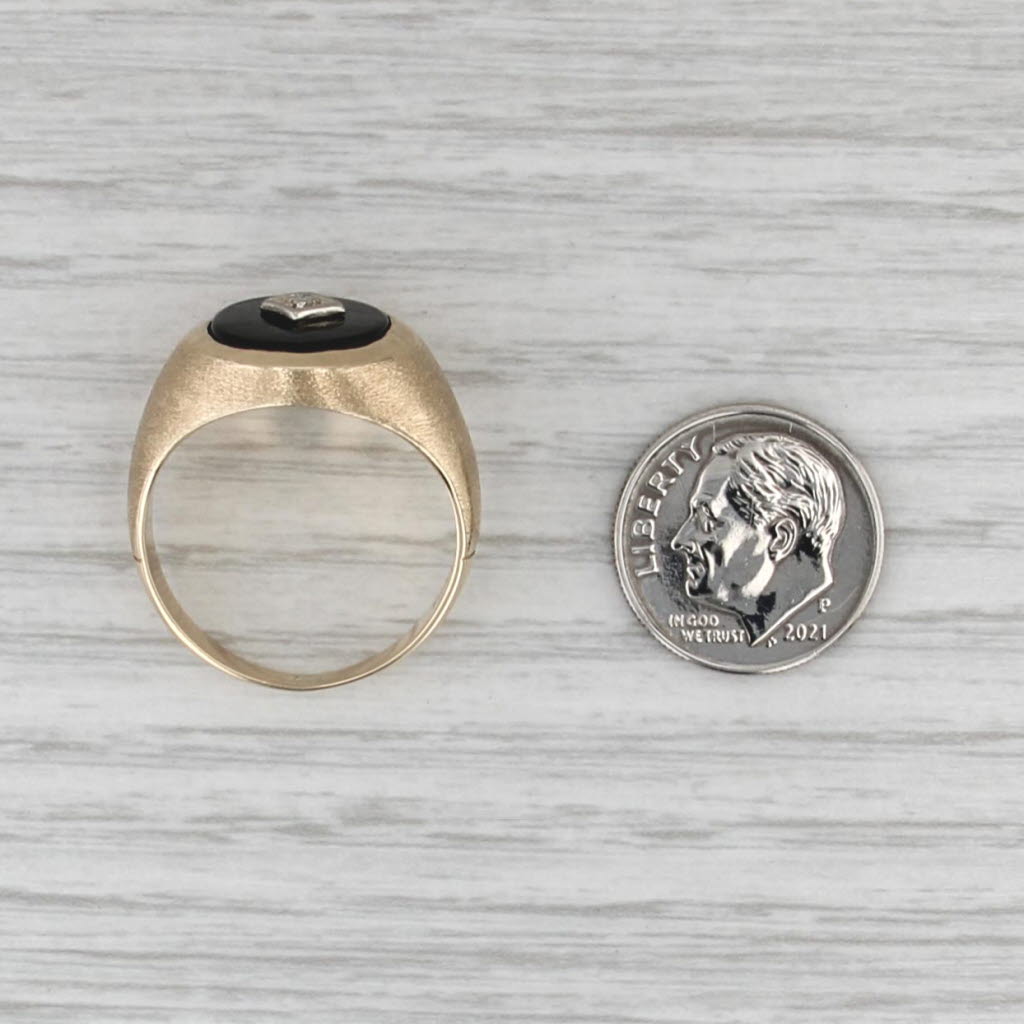 Vintage Men's Onyx Diamond Signet Ring 10k Yellow Gold Size 10.25