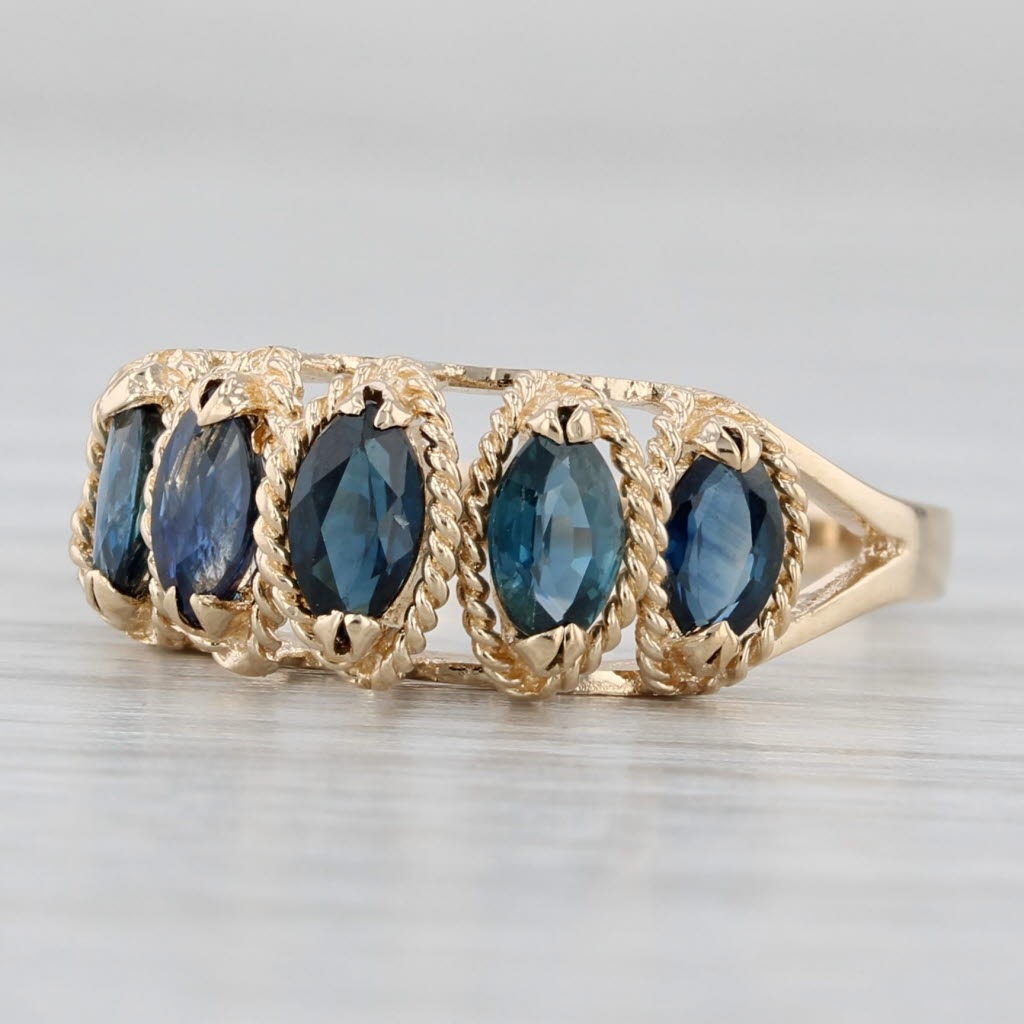 Light Gray 1.10ctw Tiered Pyramid Blue Sapphire Ring 14k Yellow Gold Size 6.75