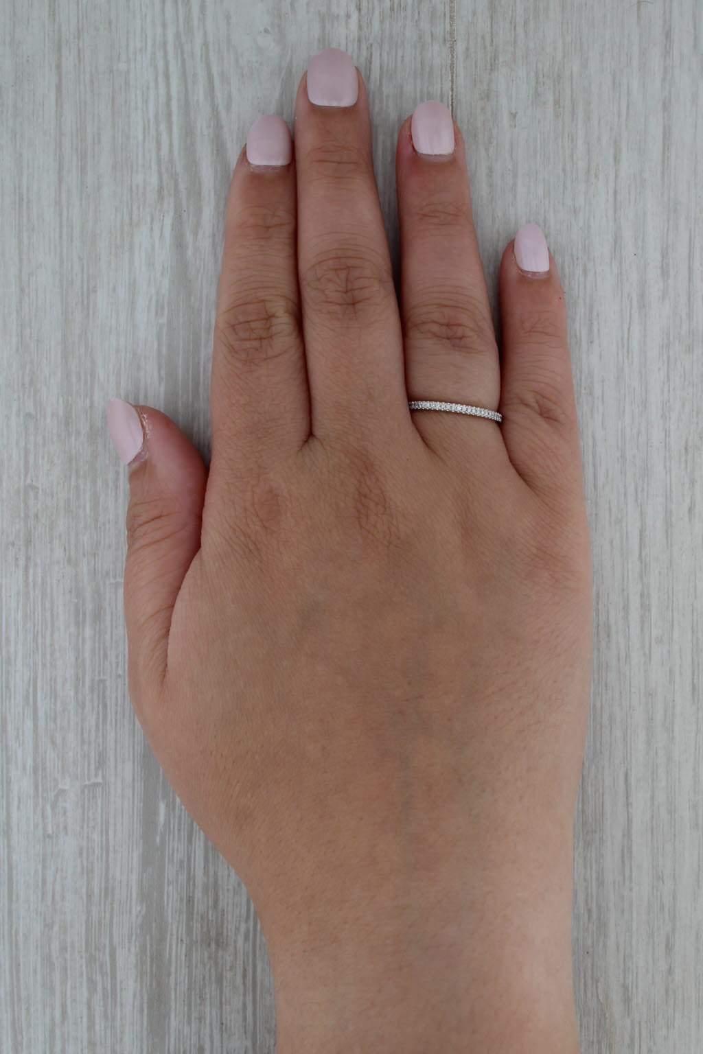 Diamond Accented Wedding Band Stackable Ring 14k White Gold Size 7.25