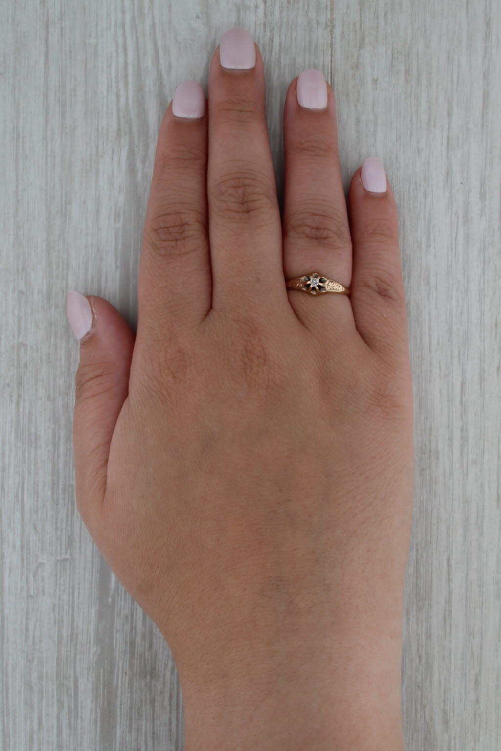 Vintage 0.05ct Old Mine Diamond Solitaire Engagement Ring 10k Gold Size 7.25