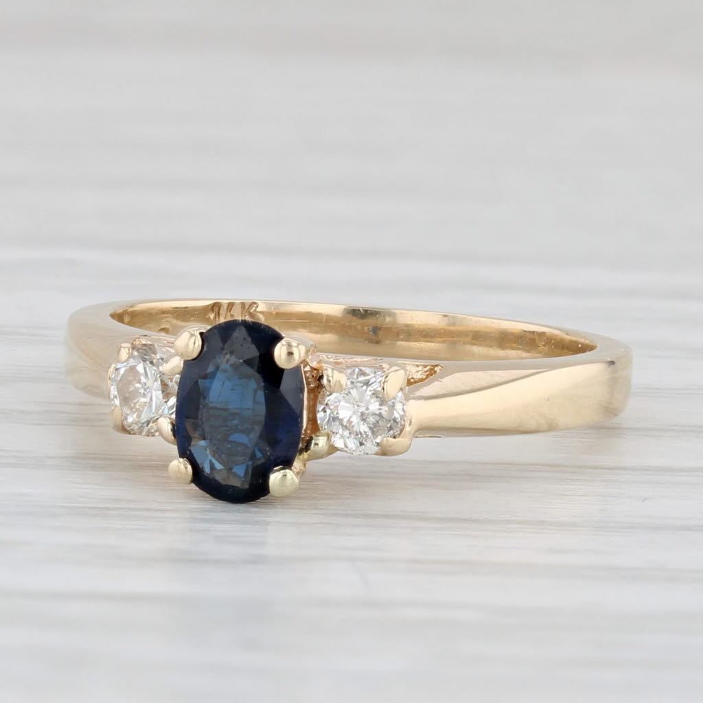 Light Gray 0.70ctw Oval Blue Sapphire Diamond Ring 14k Yellow Gold Size 6