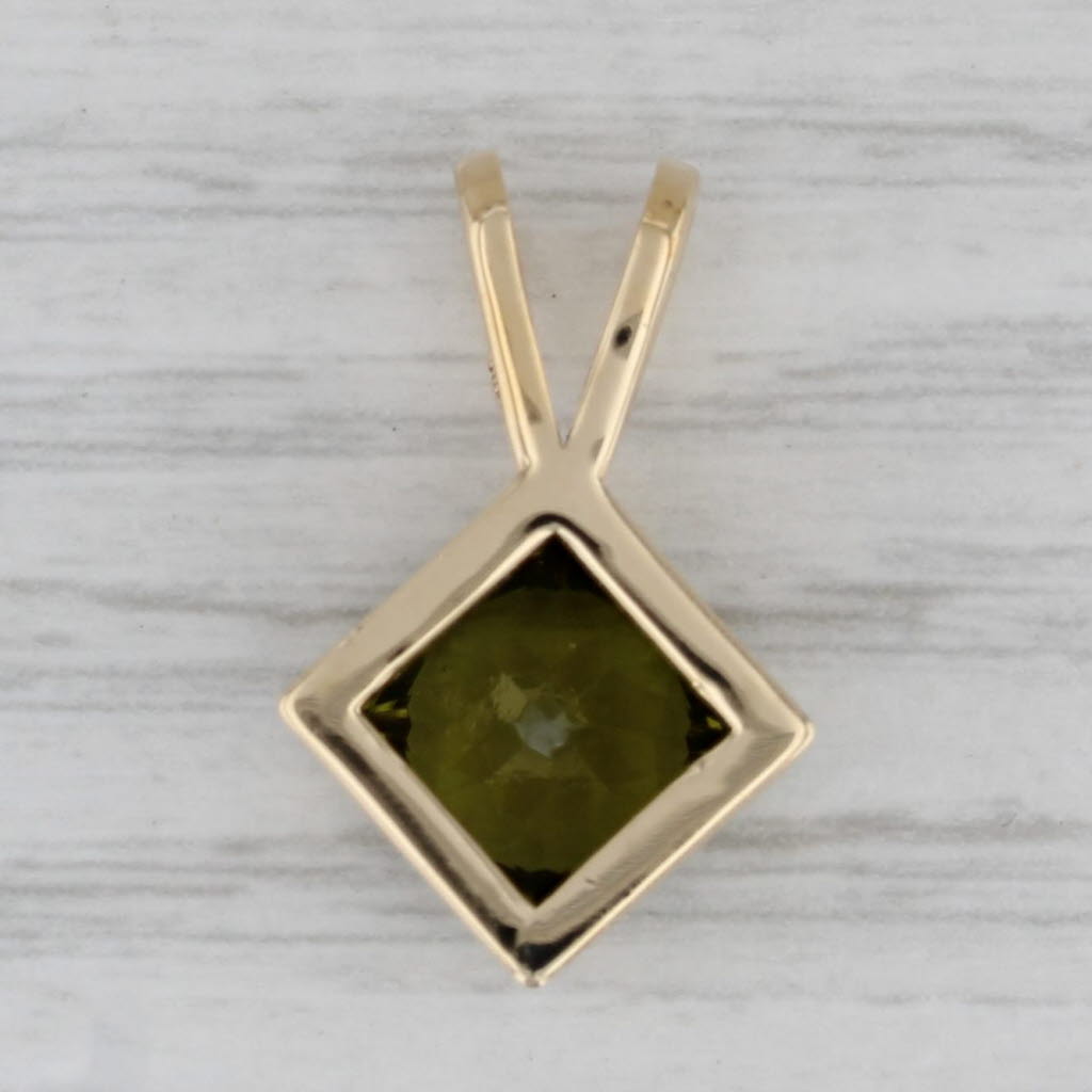 Gray 3.75ct Dark Green Peridot Pendant 14k Yellow Gold Princess Solitaire