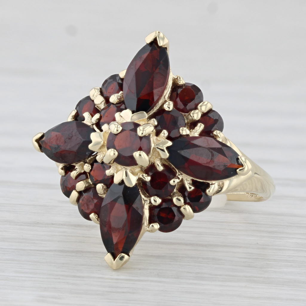 Light Gray 4.60ctw Garnet Flower Cluster Cocktail Ring 10k Yellow Gold Size 7.25