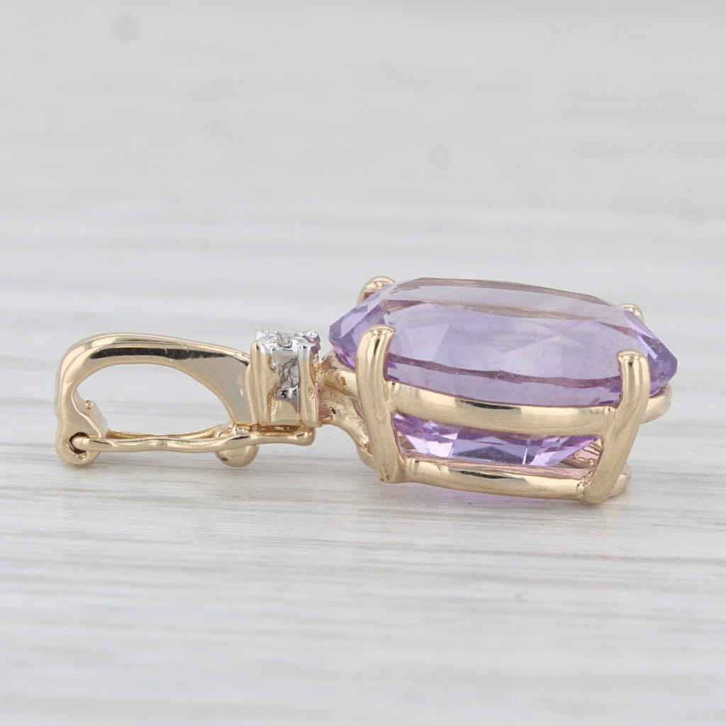 Light Gray 5.77ct Oval Amethyst Enhancer Pendant 14k Yellow Gold Diamond Accent