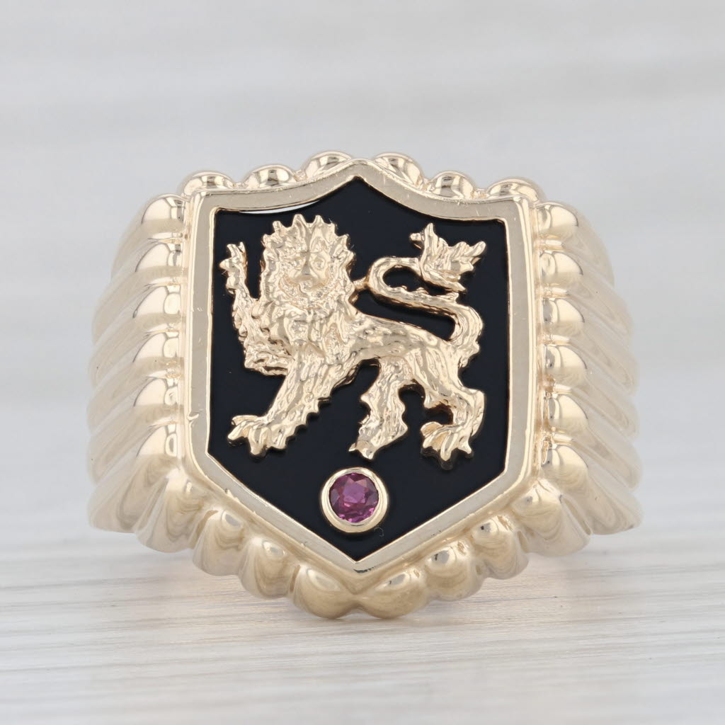 Light Gray Flli Menegatti Lion Signet Coat of Arms Crest Ring Onyx Ruby 10k Gold Size 13.5