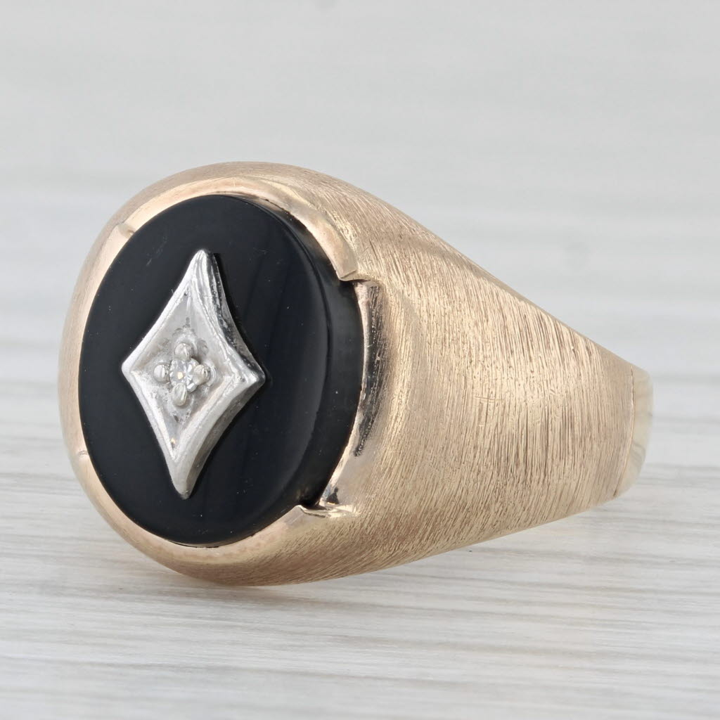 Light Gray Vintage Onyx Diamond Signet Ring 10k Yellow Gold Size 7.5