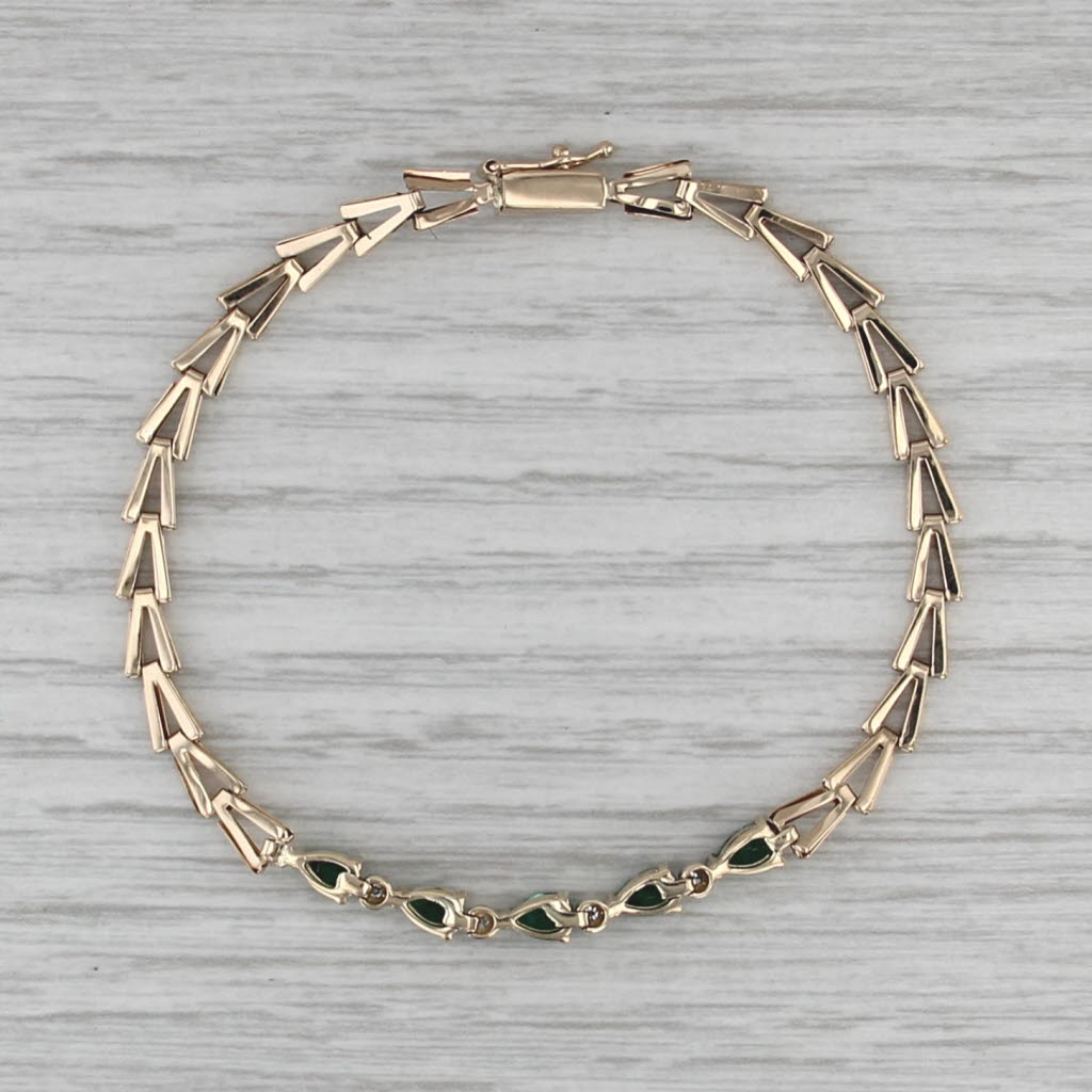 1.04ctw Emerald Diamond V Chain Bracelet 7" 14k Yellow Gold