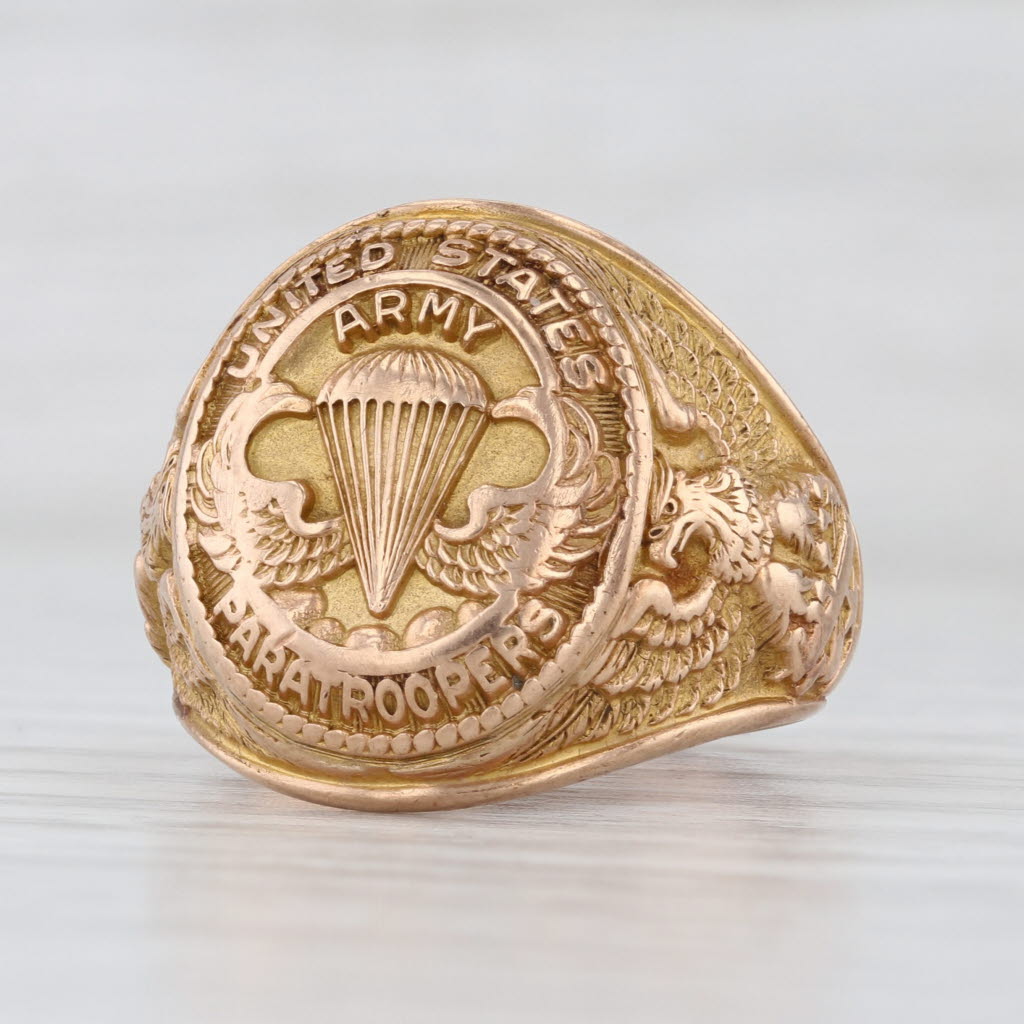 Vintage Army US Paratroopers Signet Ring 10k Yellow Gold Size 8.5