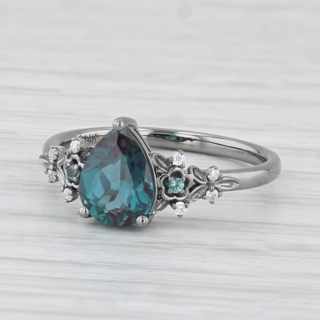 Light Gray 1.30ctw Lab Created Alexandrite Moissanite Ring 14k Gold Size 5.5-5.75 Gothic