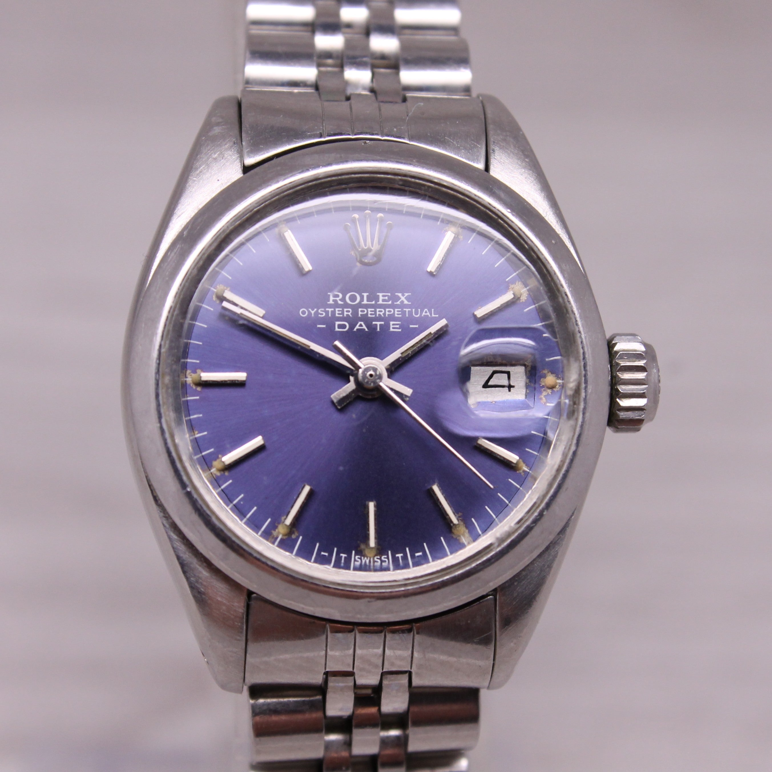 Vintage c.1978 Rolex Date Ladies 26mm Steel Watch Original Blue Dial w Box