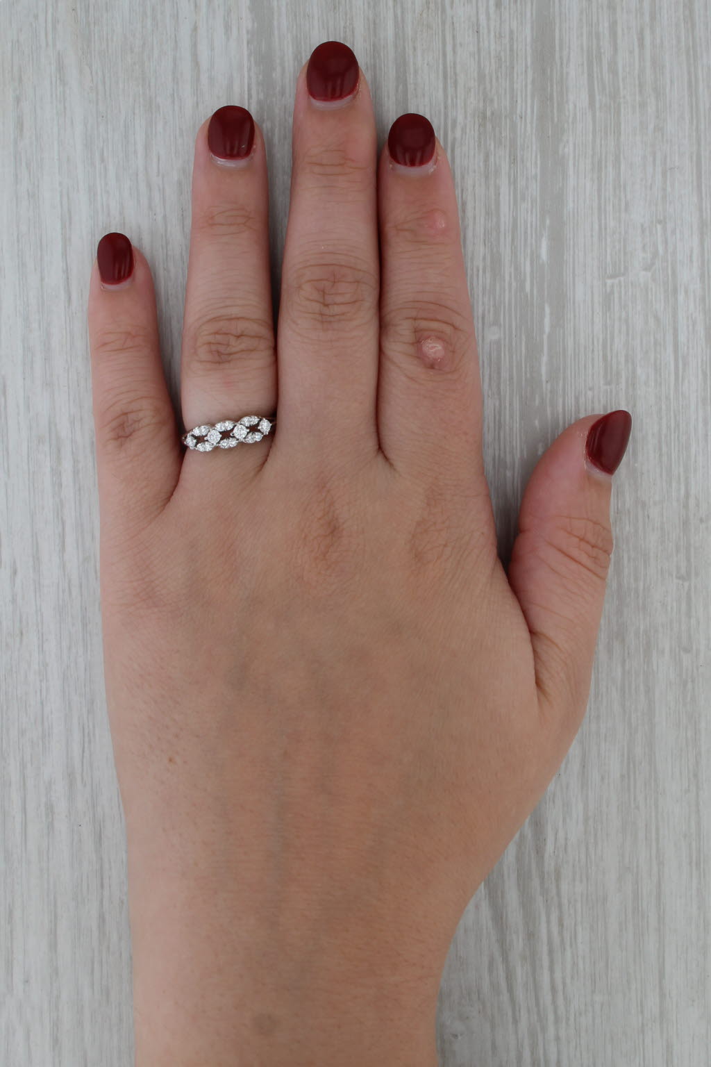 0.31ctw Diamond Ring 18k White Gold Size 6.25 Stackable Bridal Wedding Band