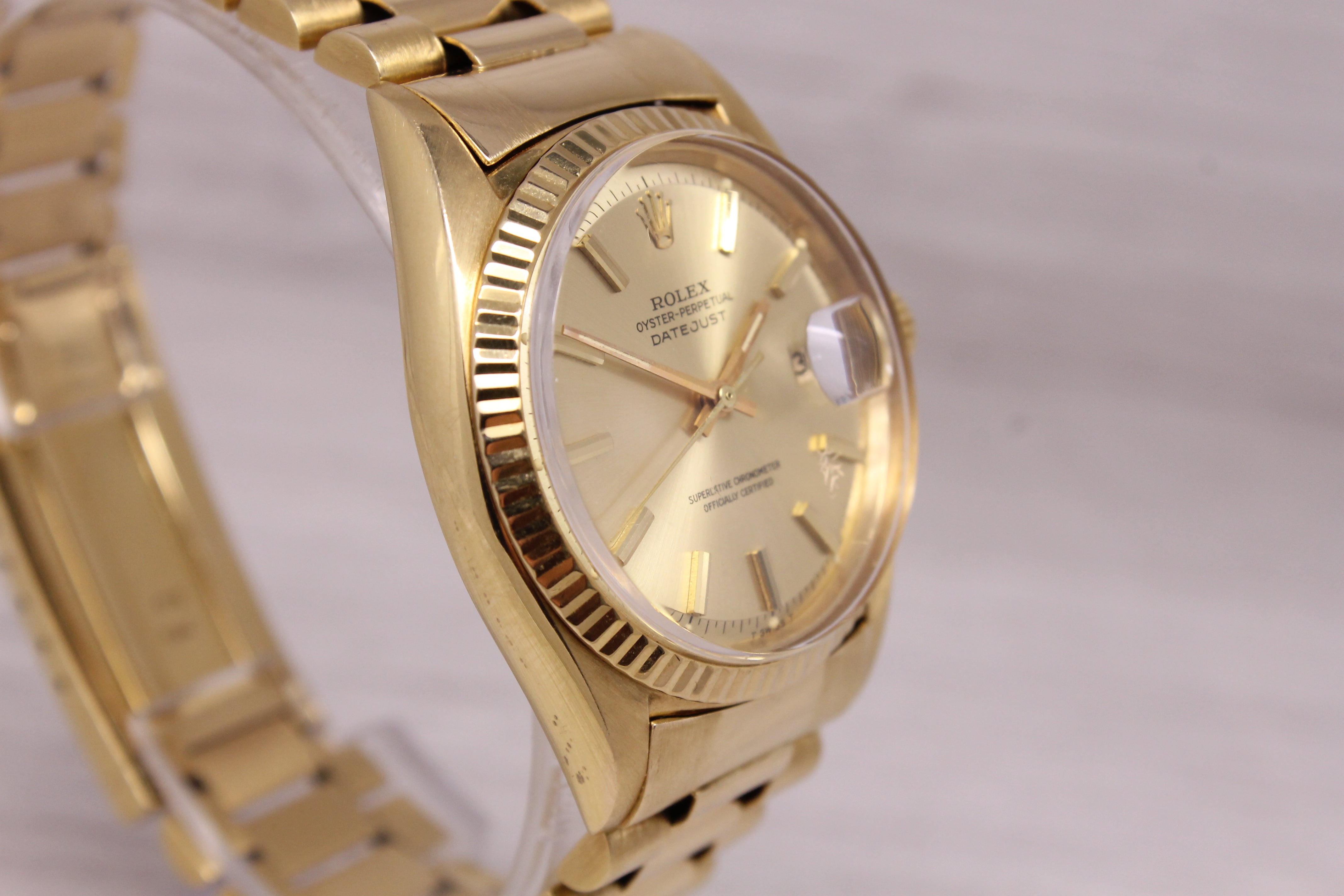 Vintage 1966 Rolex Datejust 1601 18k Yellow Gold Mens Watch w/ Bracelet & Box