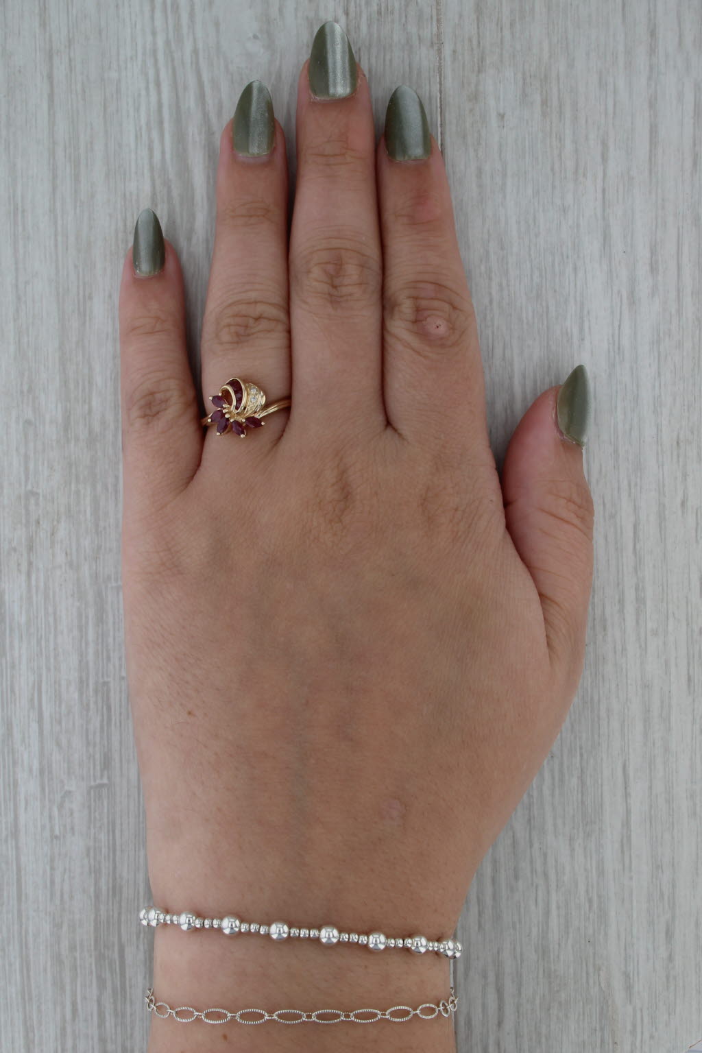 0.63ctw Ruby Diamond Flower Ring 14k Yellow Gold Size 6.75
