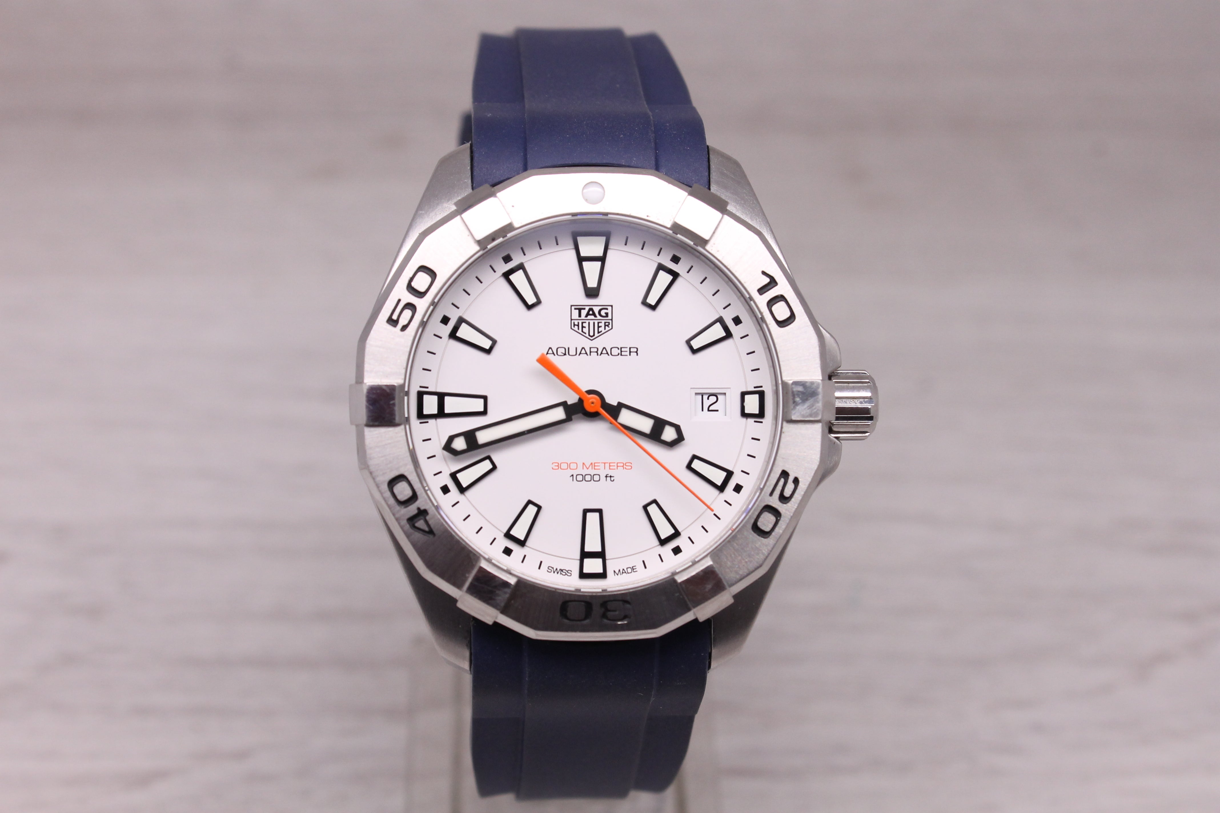 Tag Heuer Aquaracer WBD1111 41mm Steel Quartz Mens Divers Watch White Dial