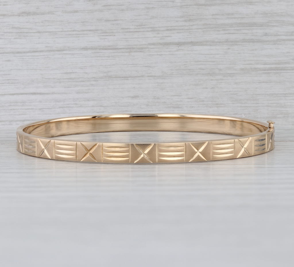 7.25" Patterned Bangle Bracelet 14k Yellow Gold 4.7mm