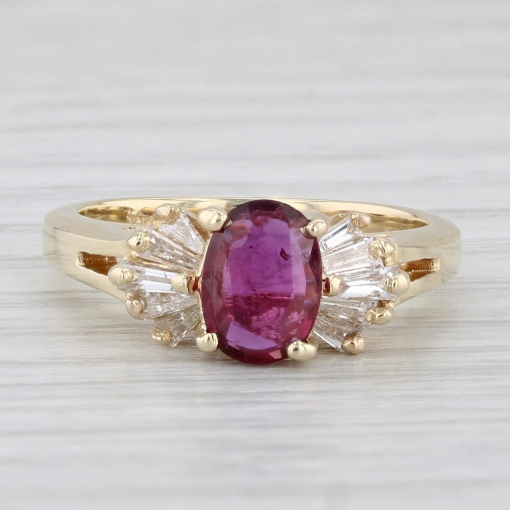 Light Gray 0.96ctw Oval Ruby Diamond Ring 14k Yellow Gold Size 4.5