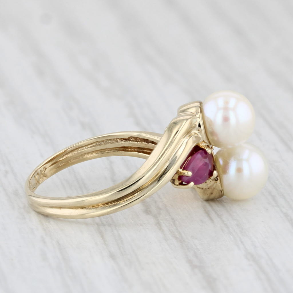 Light Gray Cultured Pearl Ruby Ring 10k Yellow Gold Size 5 Bypass